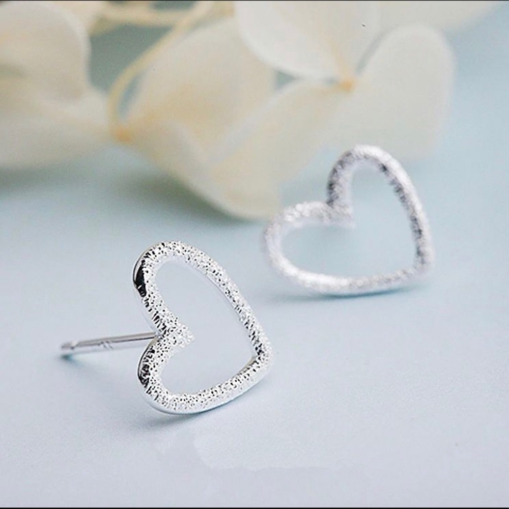 Sterling Silver Cute Heart Stud Earrings